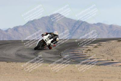 media/Nov-16-2025-Race Pace (Sun) [[8c5fa54630]]/Non Verified Riders (1st 20 Minutes)/6-Turn 12 (2pm)/